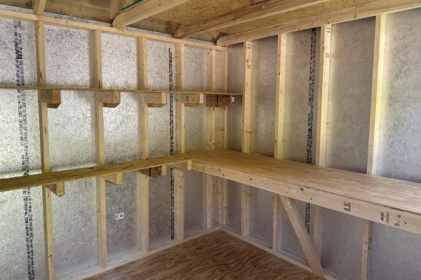 Options 05 - Shelving, Work Bench, Radium Barrier